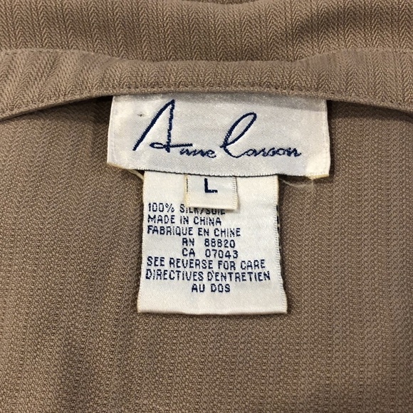 Ann Carson Ladies Silk Blouse Tan Colour 3/4 Sleeve Button Up Shirt Sz L - Picture 7 of 9
